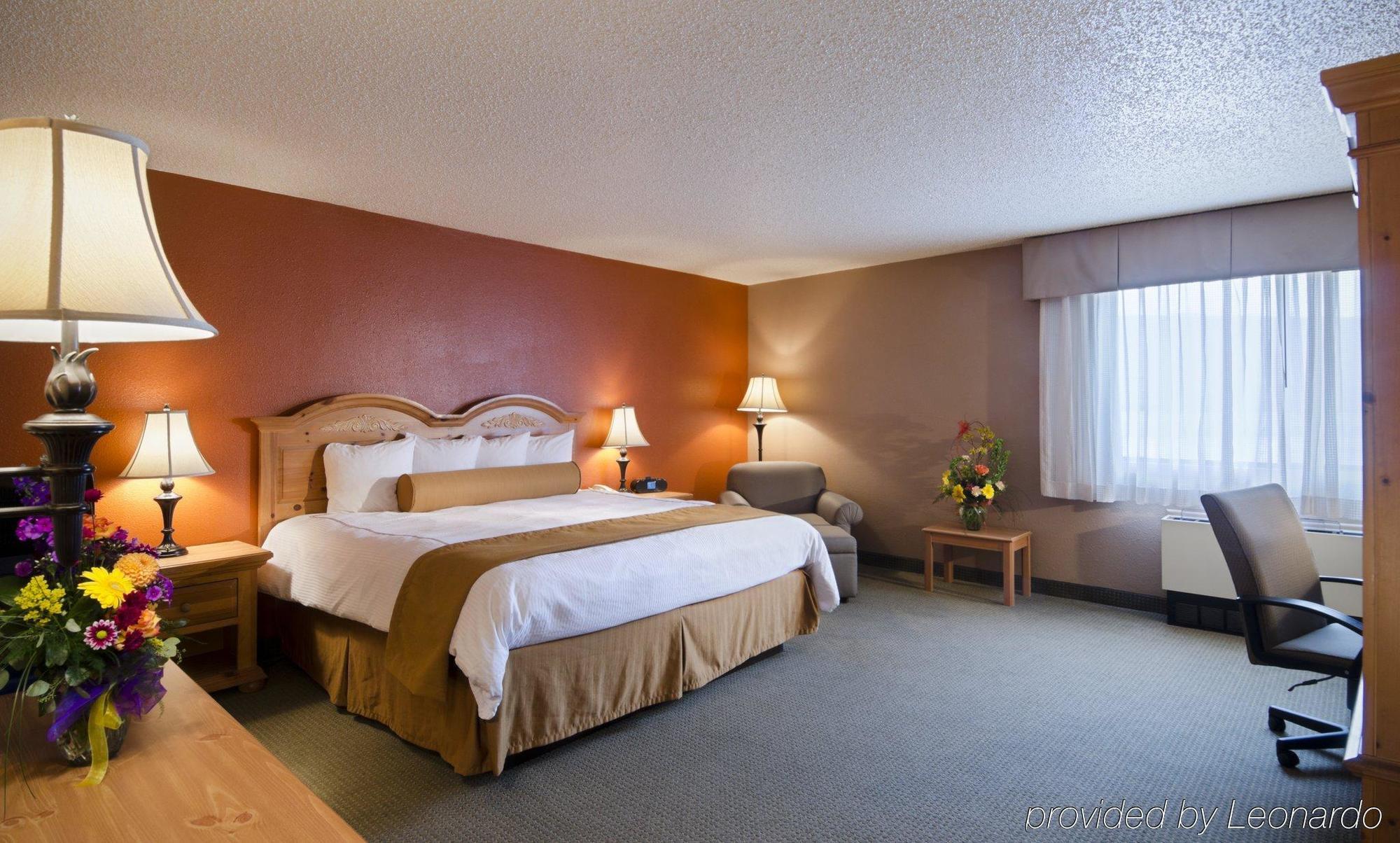 Best Western Plus Butte Plaza Inn Exterior photo